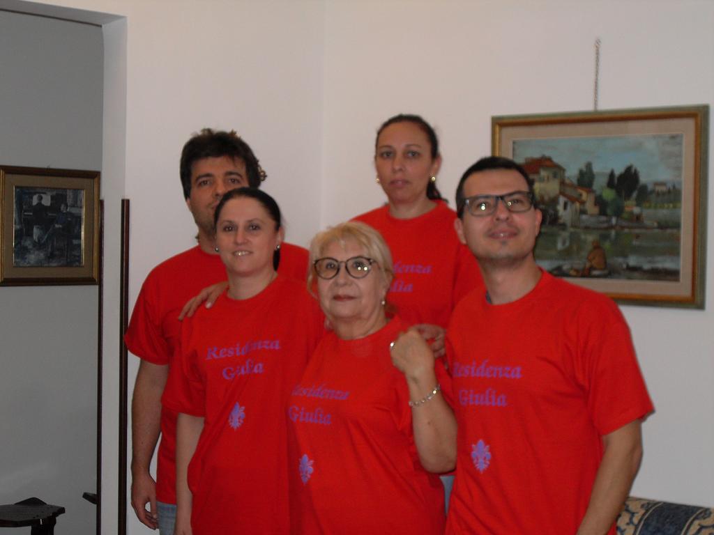 Residenza Giulia Hotel ฟลอเรนซ์ ภายนอก รูปภาพ