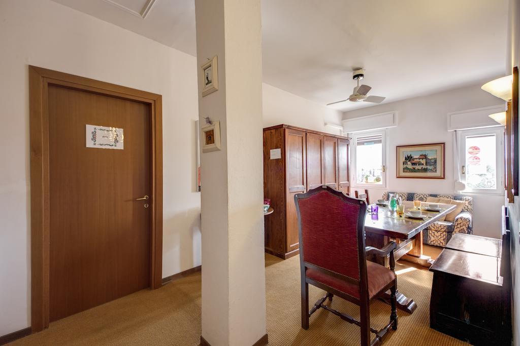 Residenza Giulia Hotel ฟลอเรนซ์ ภายนอก รูปภาพ